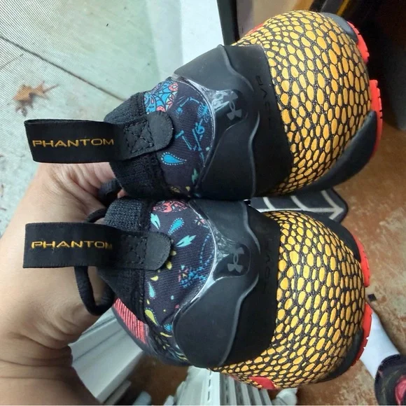Size W11/M9.5 UnderArmour HOVR Phantom2 IntelliKnit Day Of The Dead Retired Shoe - Picture 4 of 8